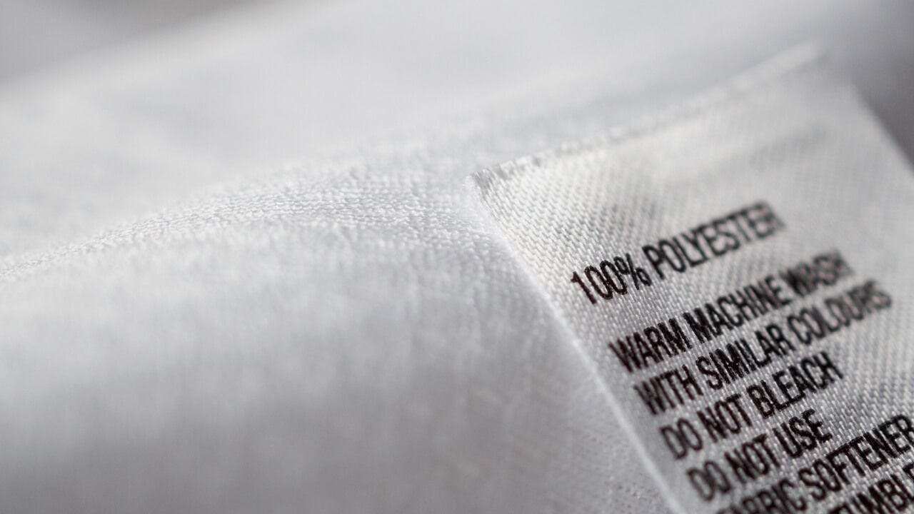 02_So, is polyester stretchy The short answer