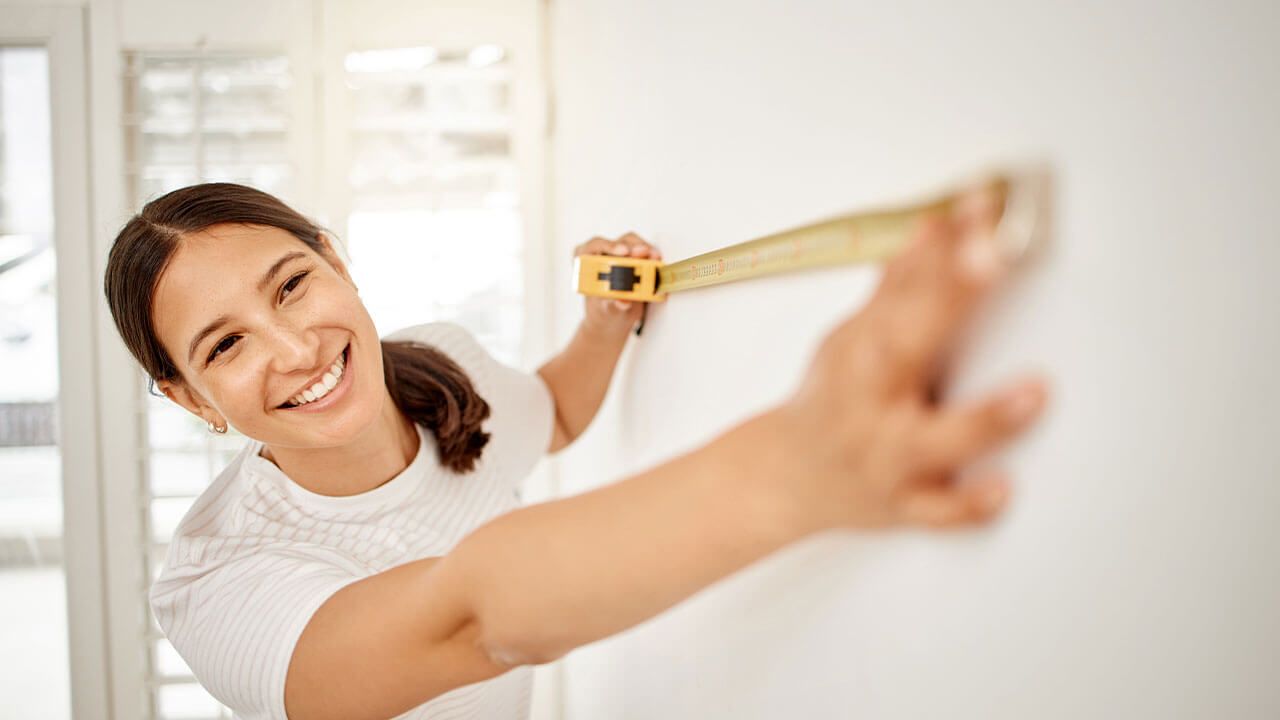 Measuring dimensions for wall art
