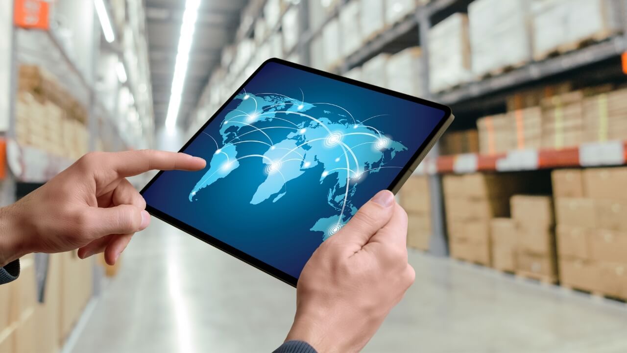 01_Hero Image_International logistics for ecommerce Six things to consider