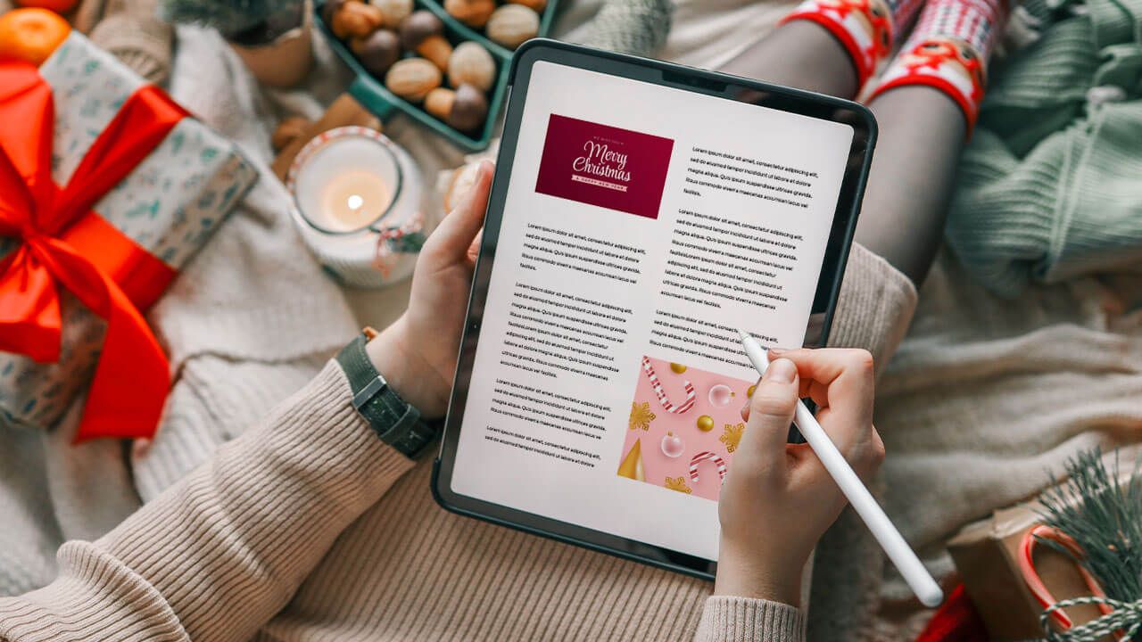 Curating holiday-themed content