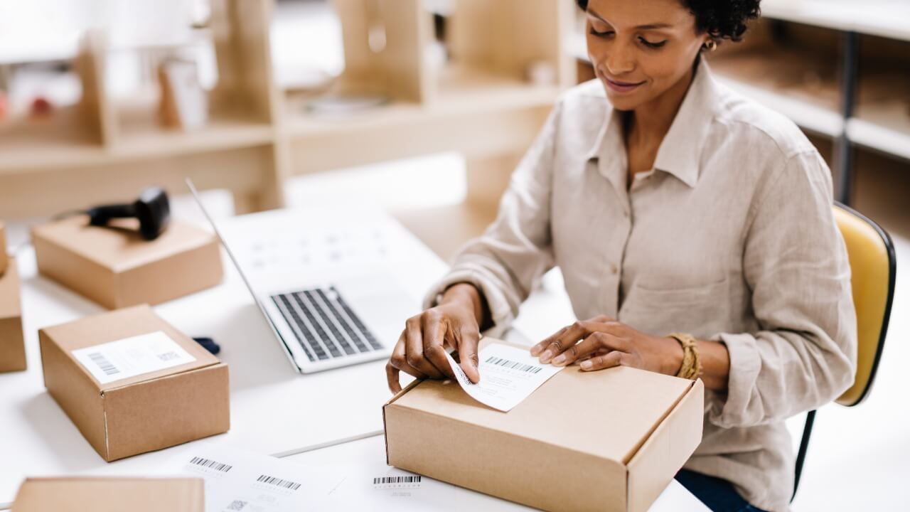 1Hero Image_12 expert dropshipping tips to elevate your business