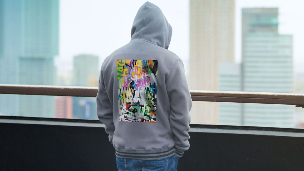 Hoodie with centered back artwork