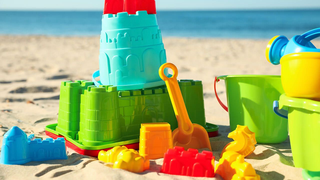 Assorted beach toys